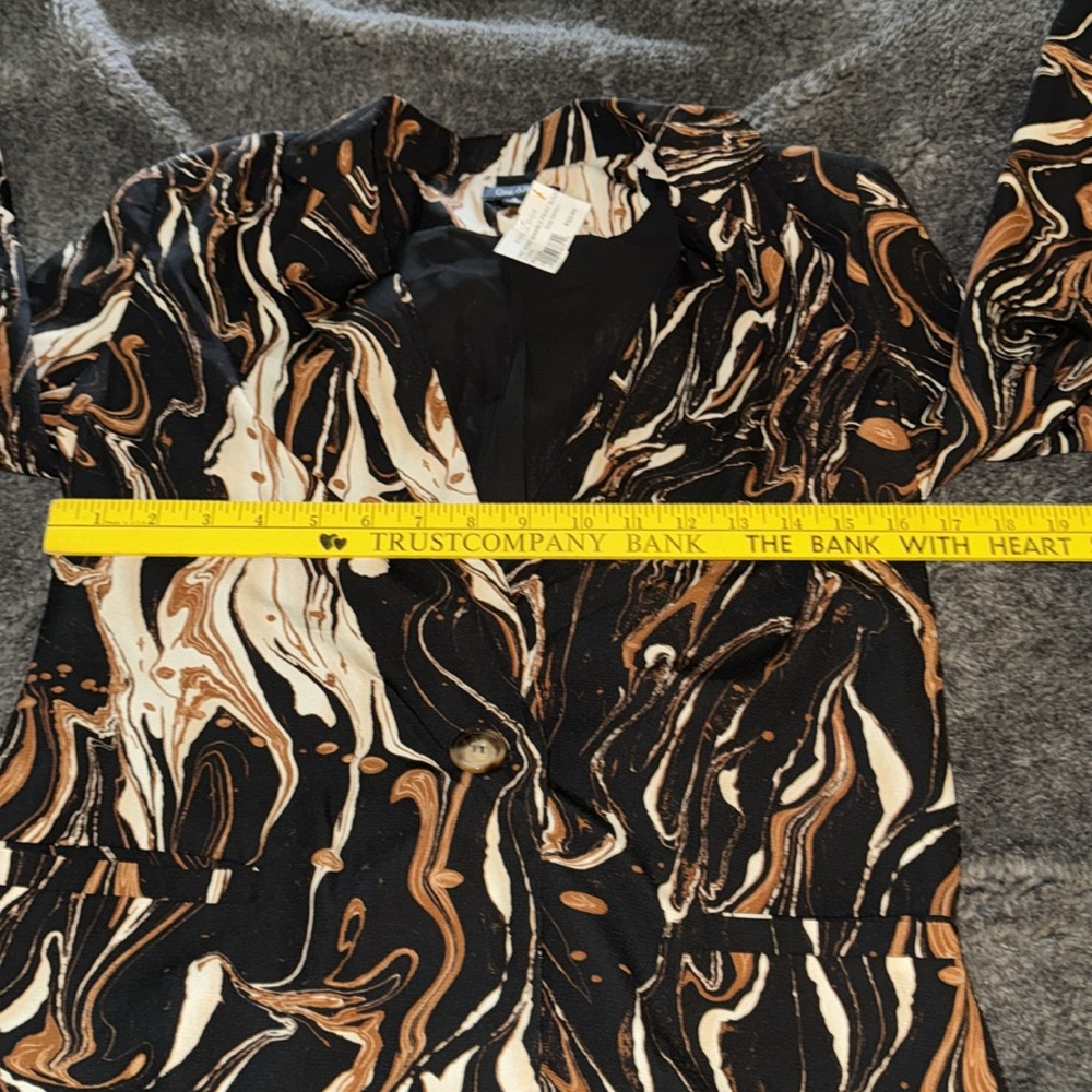 One N More New With Tags black, brown, cream size Small Blazer - Picture 13 of 17